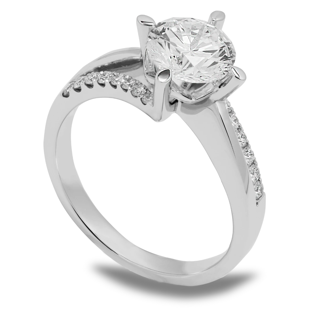 Sell your diamond jewelry to trusted luxury buyers at Qollateral
